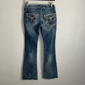 Vigoss Kendra Bootcut Jeans Size 25 Embroidered Mid Rise Denim flap pocket